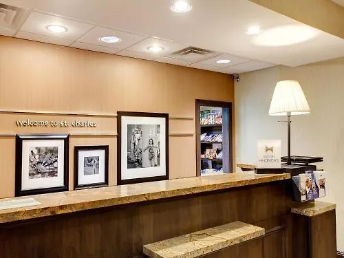 Hampton & Chicago/saint Charles Hotel Saint Charles