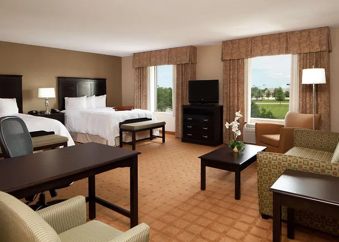 Hotel Hampton & Chicago/saint Charles 3*