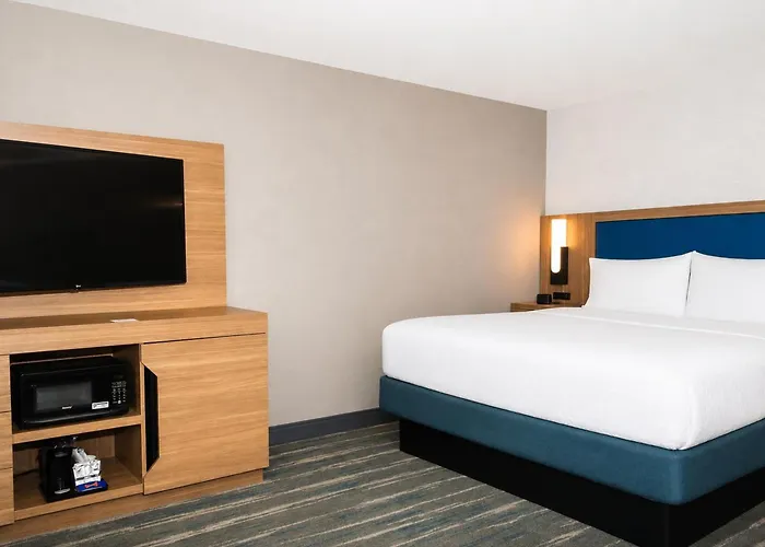 Hotel Hampton & Chicago/saint Charles