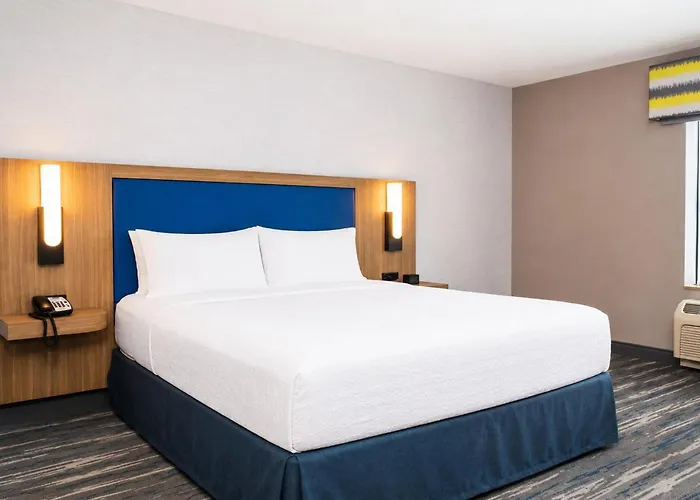 Hotel Hampton & Chicago/saint Charles