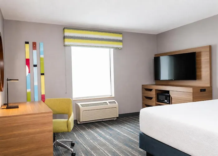 Hotel Hampton & Chicago/saint Charles 3*