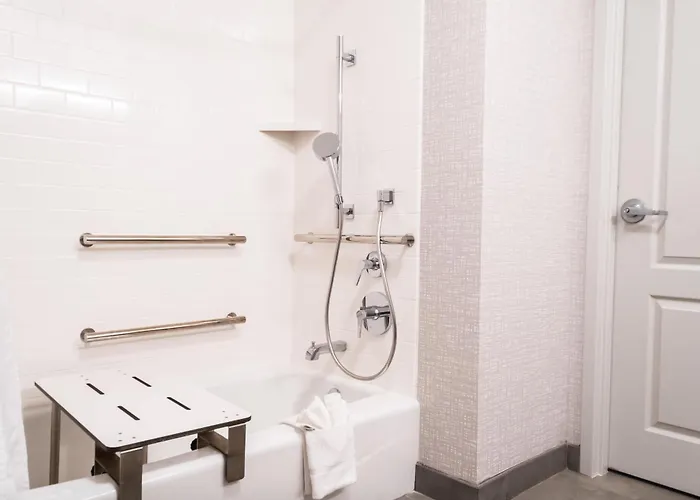 Hampton & Chicago/saint Charles Hotel Saint Charles